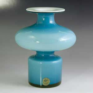 holmegaard carnaby blue bulge vase designed by per lutken