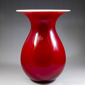 Holmegaard red Shape vase by Peter Svarrer