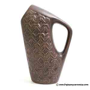 michael andersen angular jug with a handle number 5681