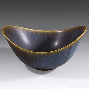 Gunnar Nylund for Rorstrand, ARO vase in blue and brown haresfur glaze