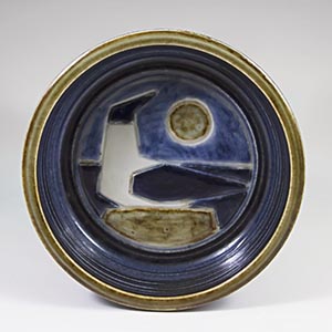 jorgen mogensen for Royal Copenhagen product number 21940medium bowl/ashtray/pin tray with bird motif