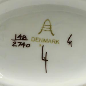 Aluminia/Royal Copenhagen Tenera tall bottle-shaped vase    marks