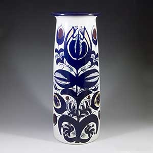 royal copenhagen tenera tall vase designed by berte jessen 207 over 2967