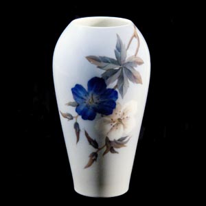ouveau harebell flowered vase