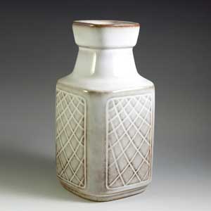 soholm crosshatched squared vase