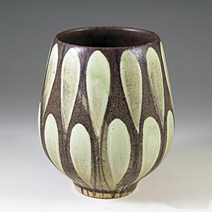 dybdahl small vase or cup blade pattern